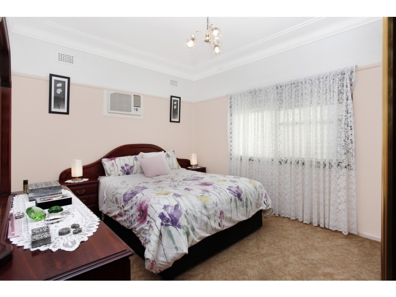 5 Cooinda Street, Seven Hills NSW 2147