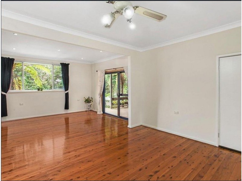 18 Barbara Boulevard, Seven Hills NSW 2147