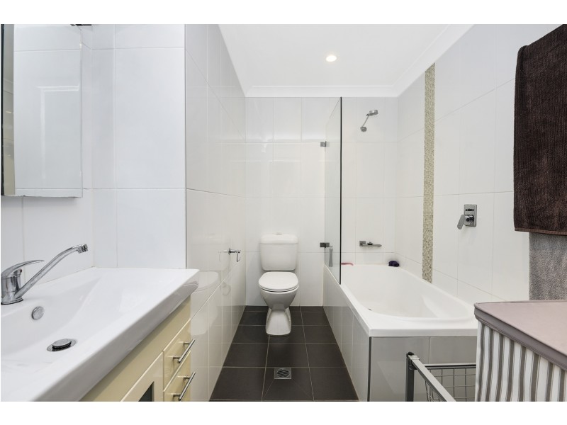 32 Lawson Street, Lalor Park NSW 2147