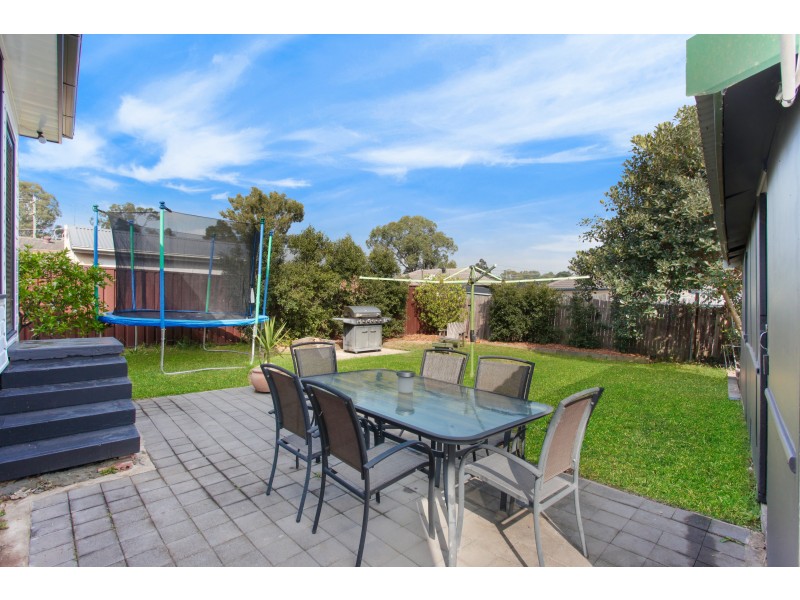 16 Jopling Crescent, Lalor Park NSW 2147