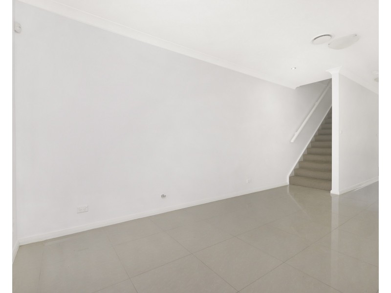 10 Quinn Avenue, Seven Hills NSW 2147