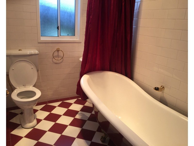 19 Eyre St, Lalor Park NSW 2147