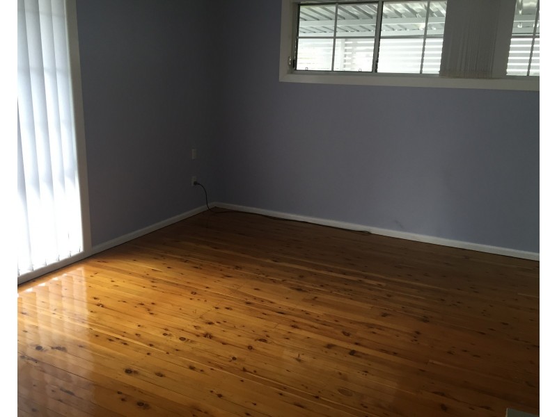 19 Eyre St, Lalor Park NSW 2147