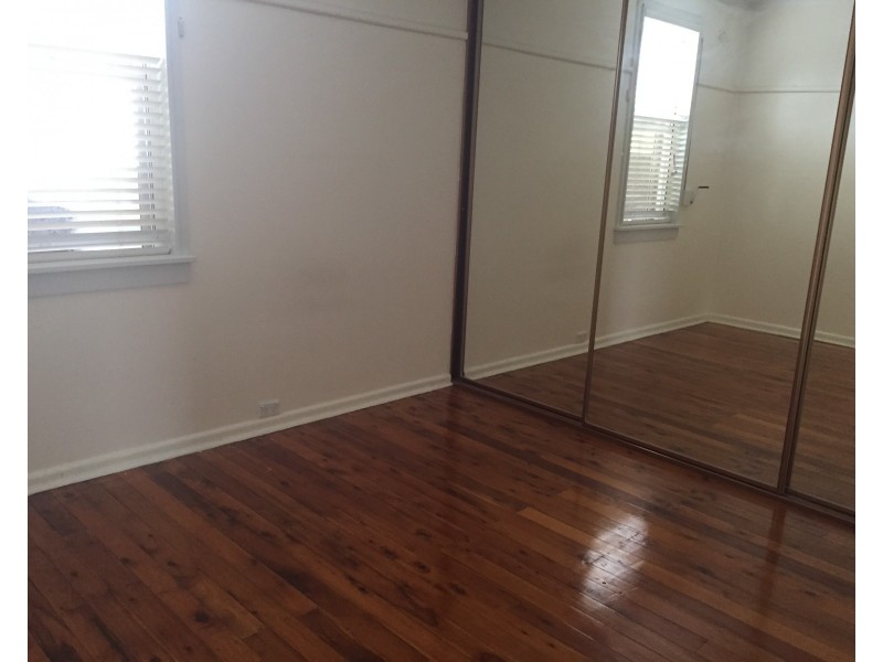 25 Jean Street, Seven Hills NSW 2147