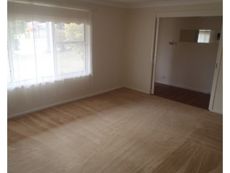 243 Madagascar Drive, Kings Park NSW 2148