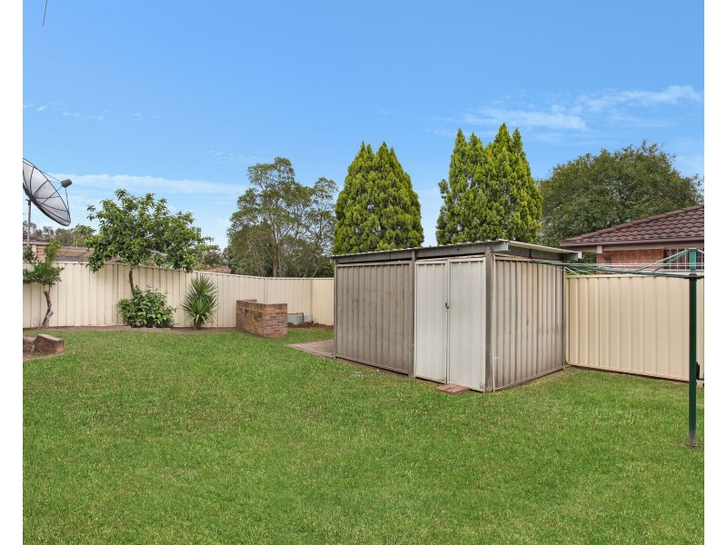 10 Torrance Crescent, Quakers Hill NSW 2763