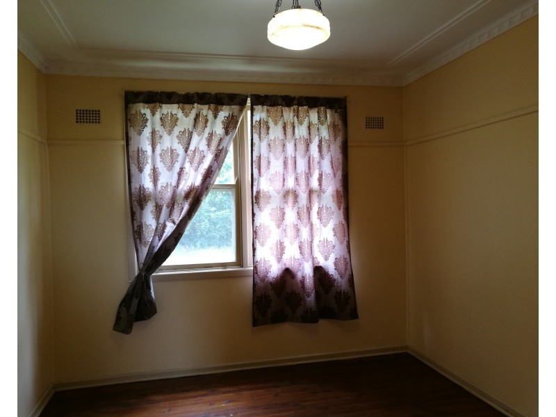 50 Pioneer Street, Seven Hills NSW 2147