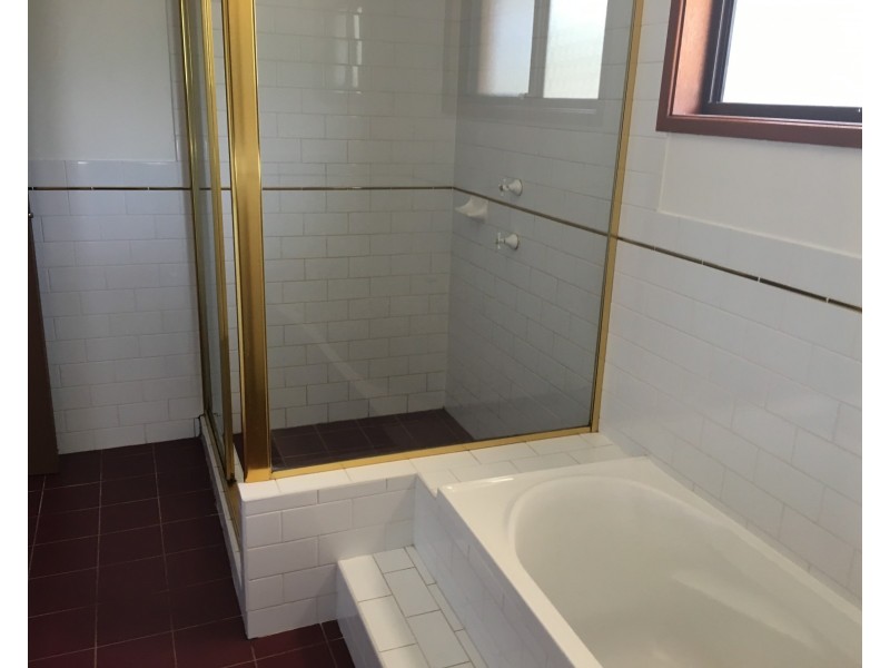 16 Caird Place, Seven Hills NSW 2147