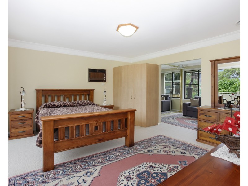 19 VIENNA STREET, Seven Hills NSW 2147