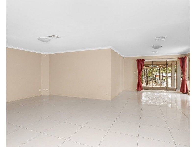 19 Lawson Street, Lalor Park NSW 2147