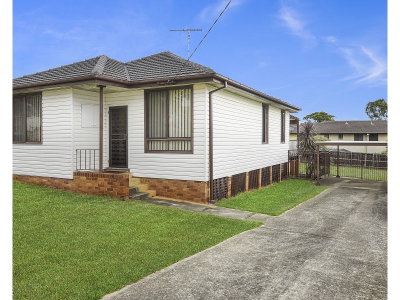 42 Pineleigh Road, Lalor Park NSW 2147