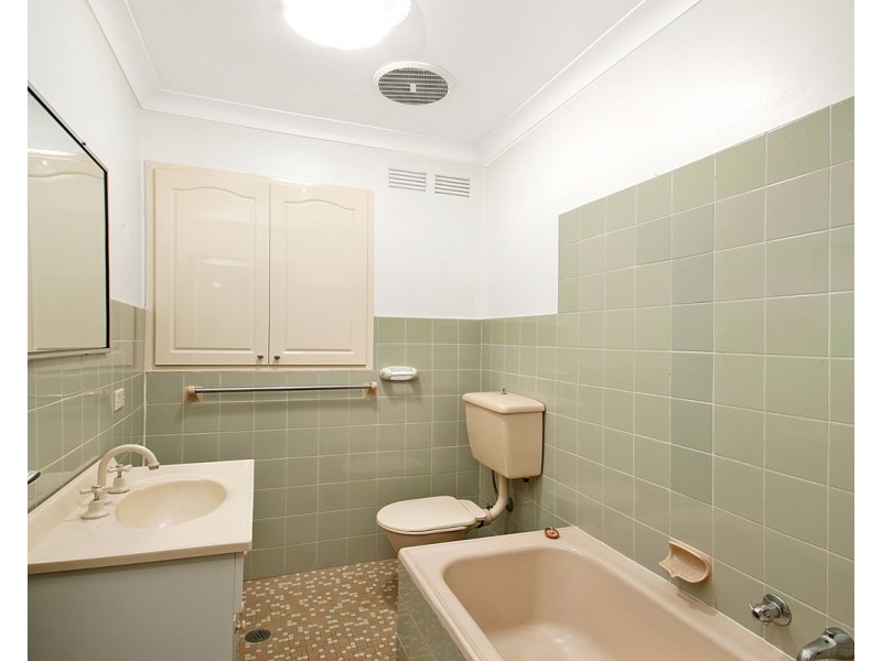 6 Garonne Street, Seven Hills NSW 2147