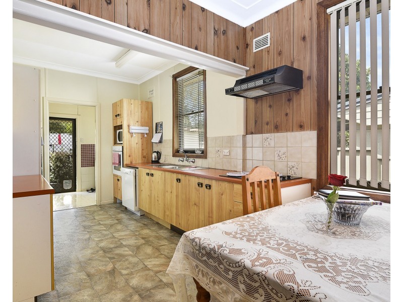 29 Pineleigh Road, Lalor Park NSW 2147