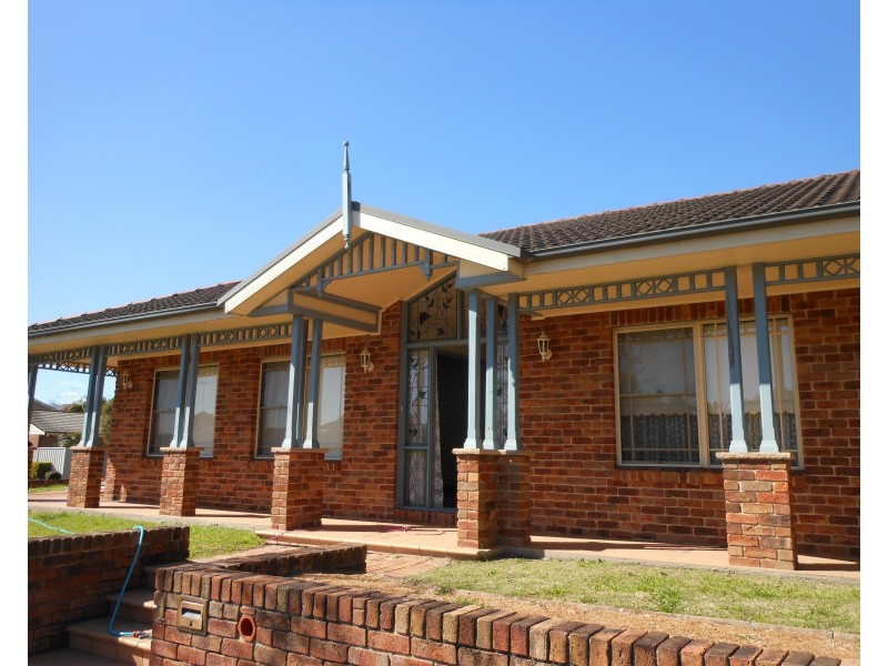 1 Olive Lee Street, Quakers Hill NSW 2763