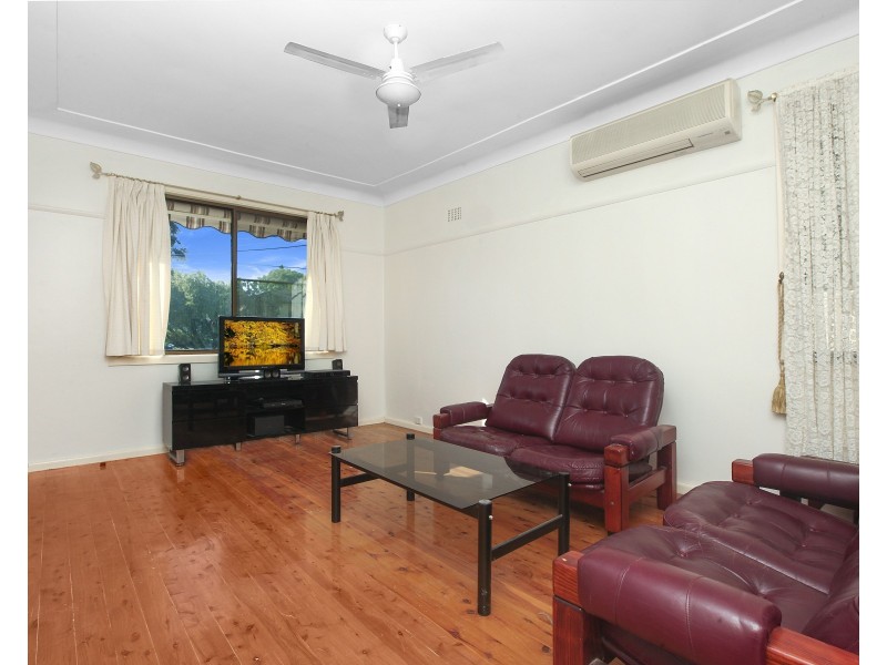 10 Gilmore Road, Lalor Park NSW 2147