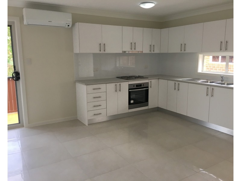 7a  Gladys Cr, Seven Hills NSW 2147