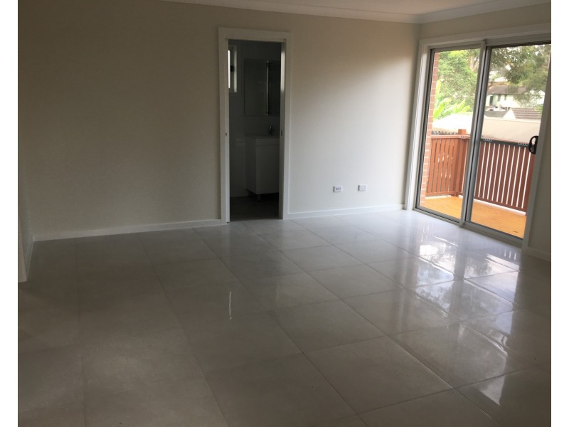 7a  Gladys Cr, Seven Hills NSW 2147