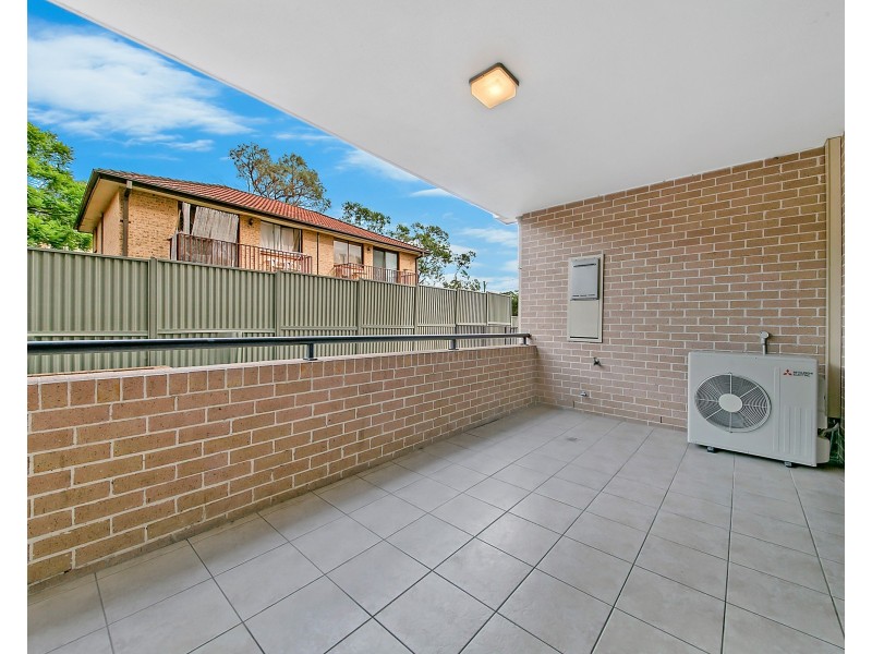 2/2-4 Fifth Avenue, Blacktown NSW 2148