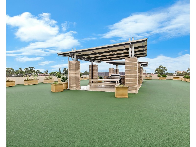 2/2-4 Fifth Avenue, Blacktown NSW 2148