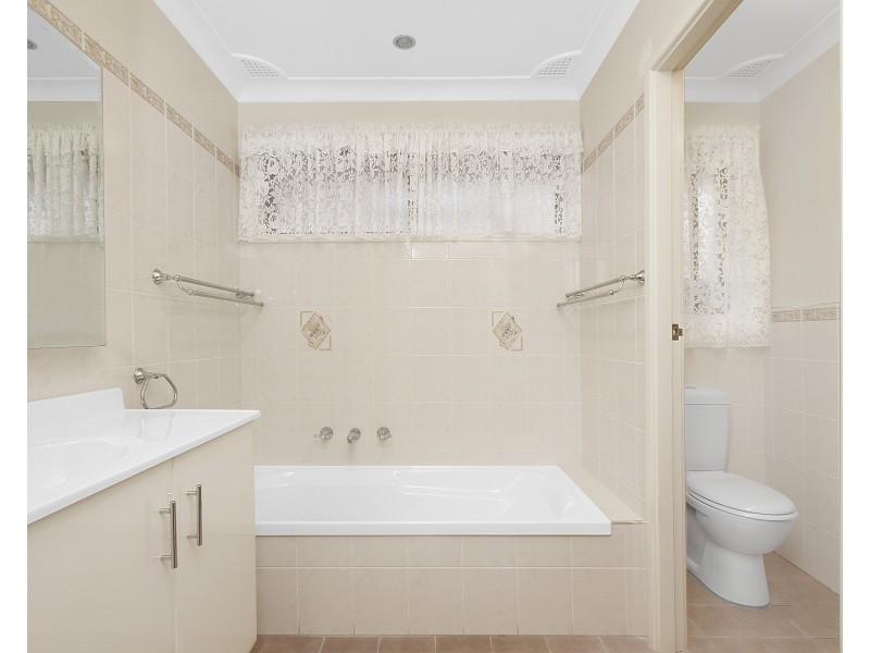 9 Monaro Street, Seven Hills NSW 2147