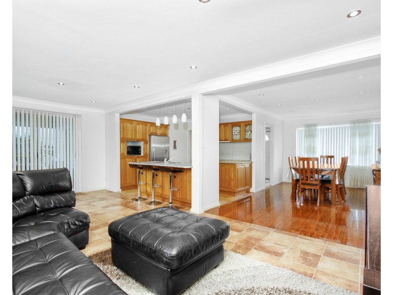 9 Rae Street, Seven Hills NSW 2147