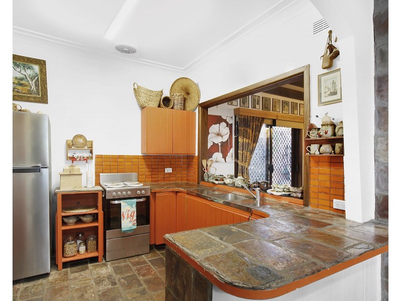 9 Leabons Lane, Seven Hills NSW 2147