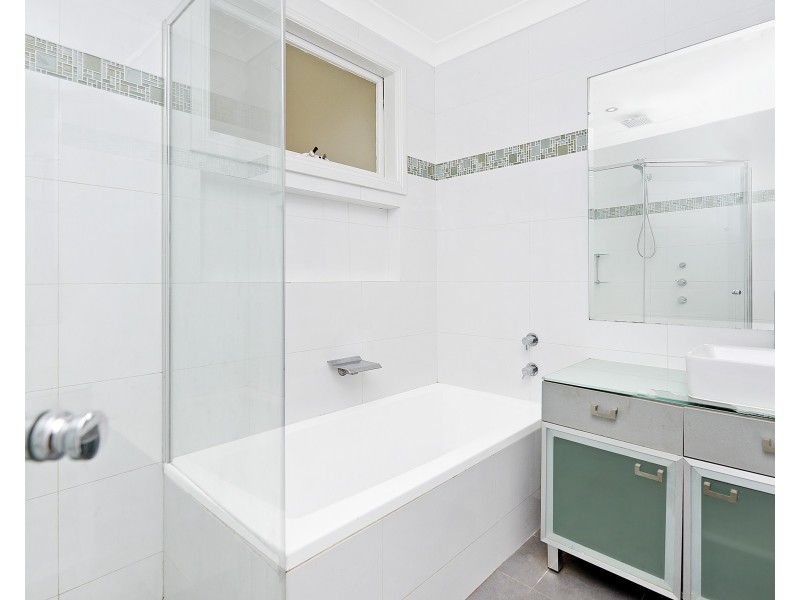 19 Landy Road, Lalor Park NSW 2147