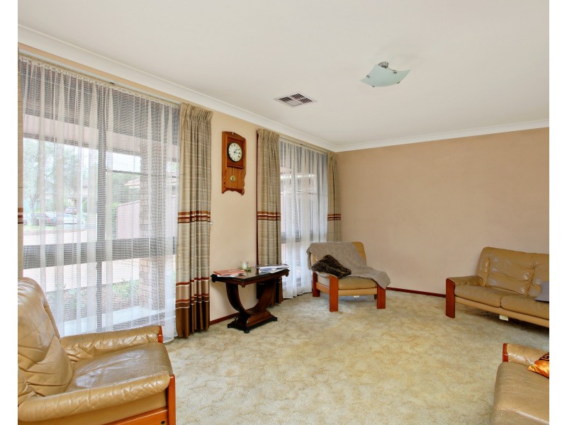 20 Caird Place, Seven Hills NSW 2147