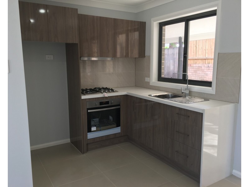 35a  Janice St, Seven Hills NSW 2147