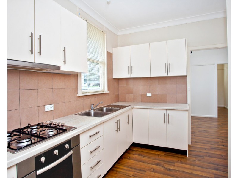 104 Barbara Boulevarde, Seven Hills NSW 2147