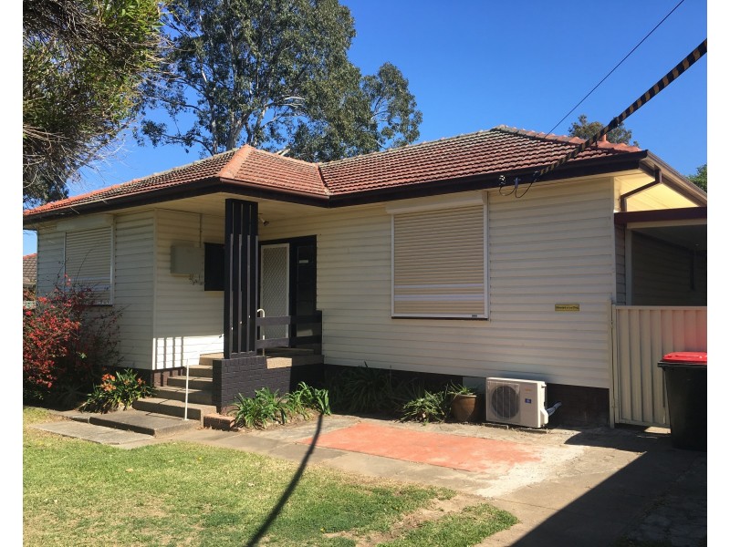 10 Radley Road, Seven Hills NSW 2147