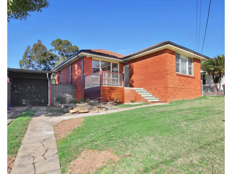 79  Athabaska Ave, Seven Hills NSW 2147
