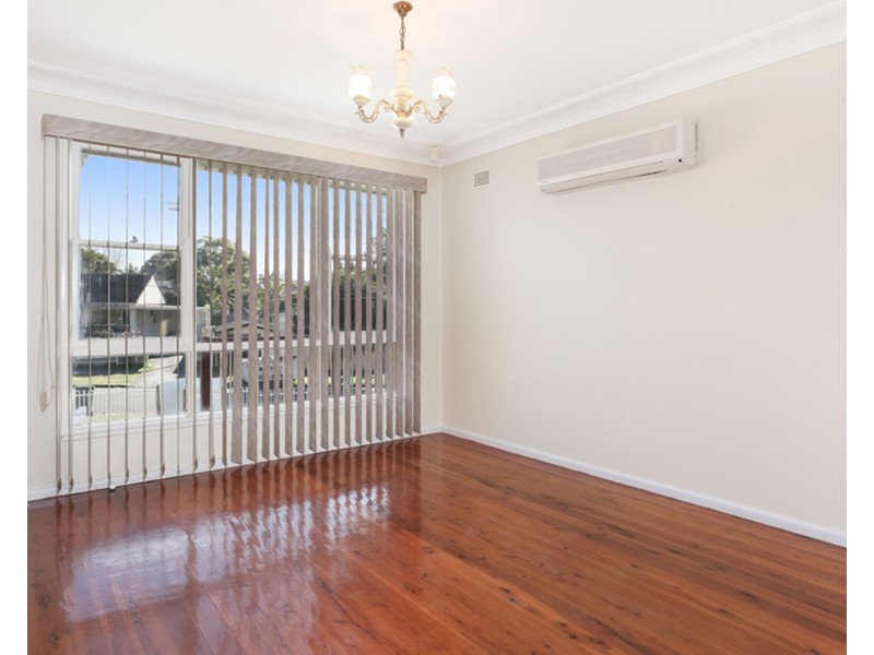 79  Athabaska Ave, Seven Hills NSW 2147