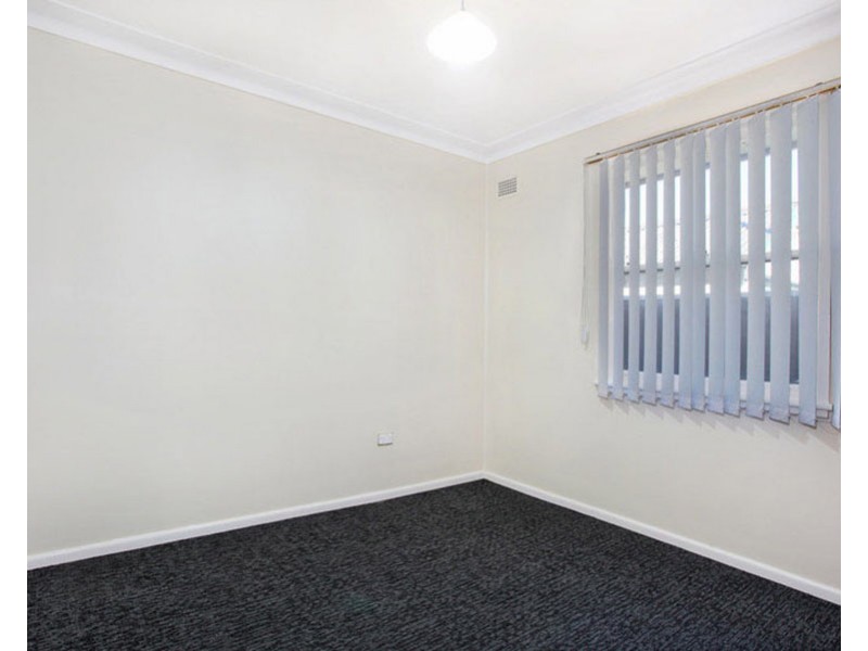 79  Athabaska Ave, Seven Hills NSW 2147