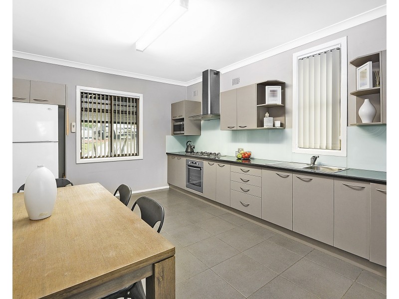 13 Christine Crescent, Lalor Park NSW 2147