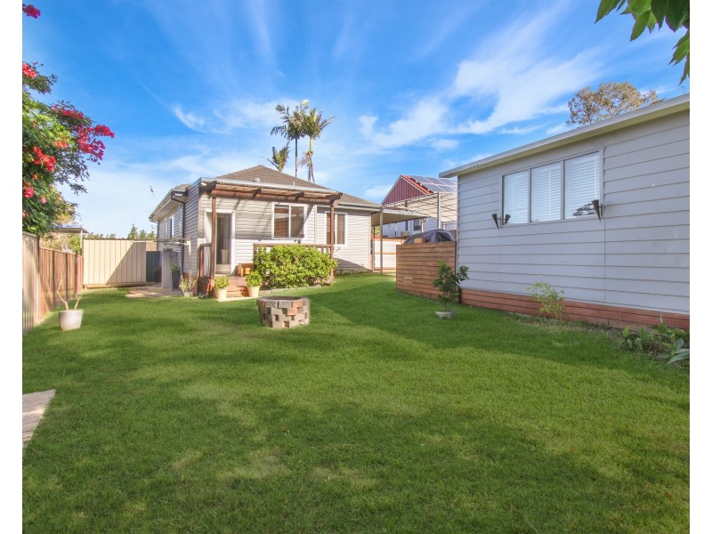 4 Diane Drive, Lalor Park NSW 2147