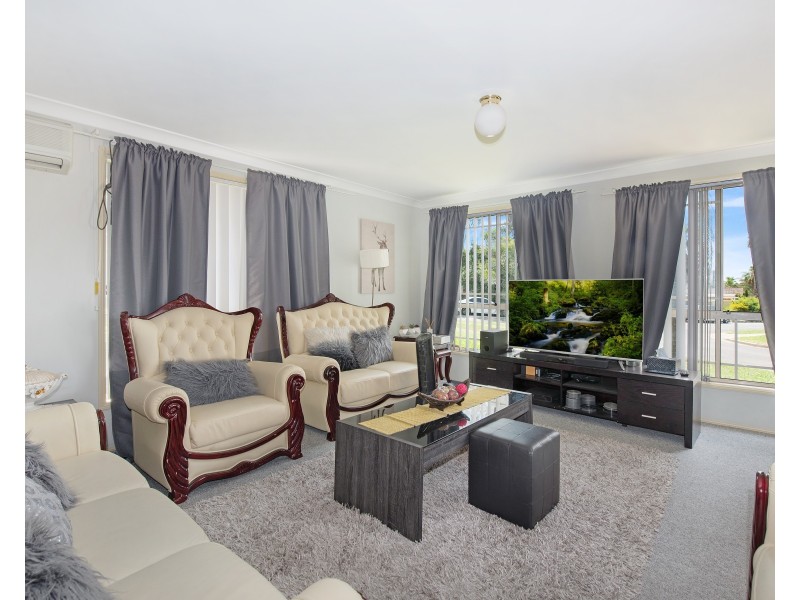 2 Raht Place, Doonside NSW 2767
