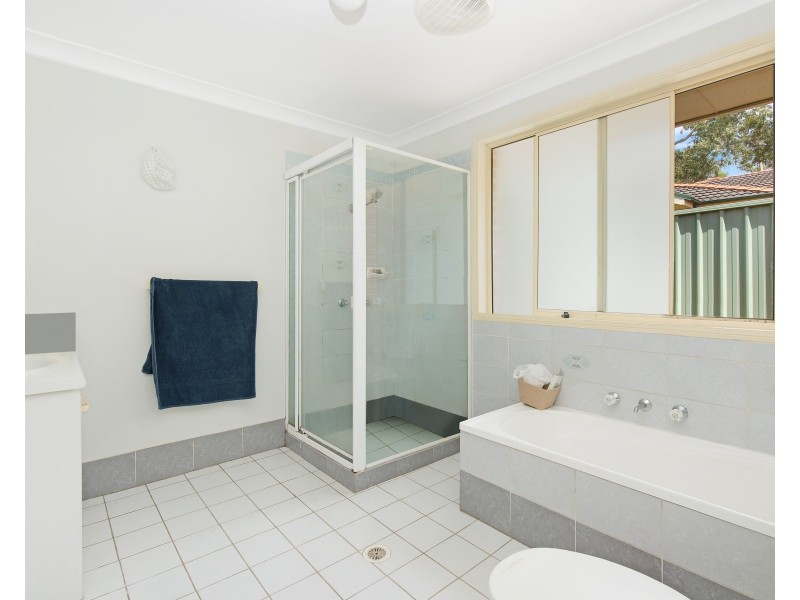 2 Raht Place, Doonside NSW 2767