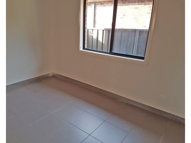 24a Gilmore Road, Lalor Park NSW 2147