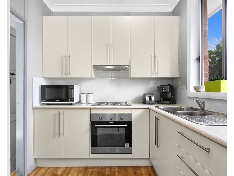 19 Gladys Crescent, Seven Hills NSW 2147