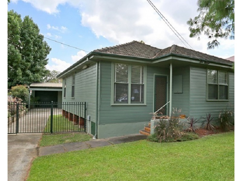 13 Hayes Road, Seven Hills NSW 2147