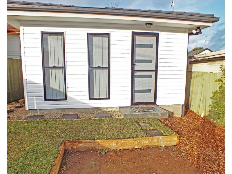 2a Jeanette Street, Seven Hills NSW 2147