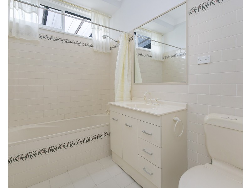 5 Thomas Kelly Crescent, Lalor Park NSW 2147