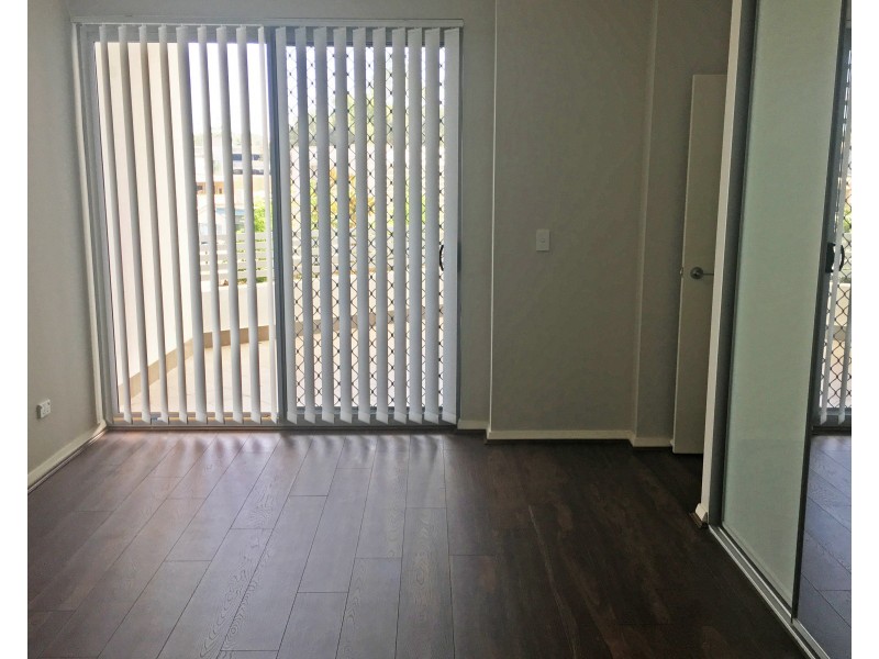 G01/3 First Ave, Seven Hills NSW 2147