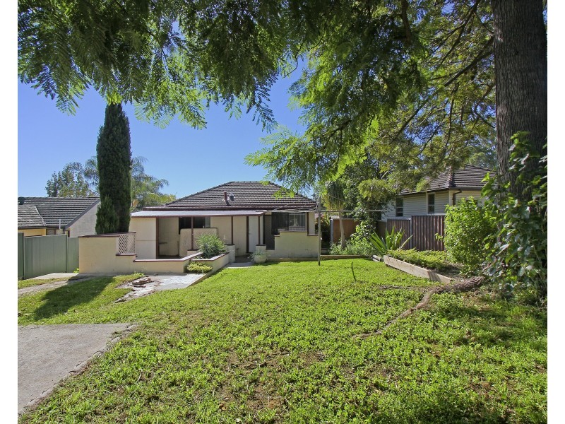 11 Dawn Drive, Seven Hills NSW 2147