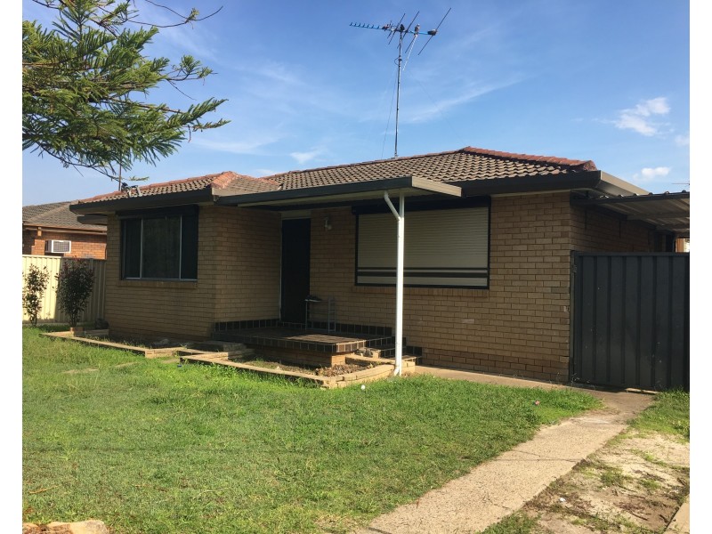 75 Railway Road, Quakers Hill NSW 2763