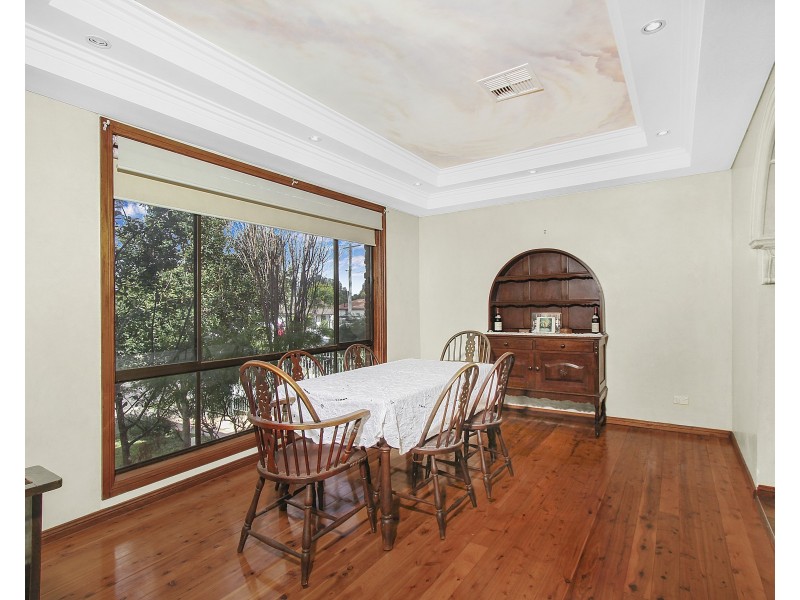 11 Charlton Road, Lalor Park NSW 2147