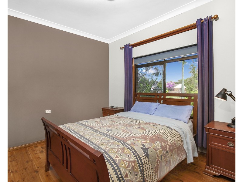 11 Charlton Road, Lalor Park NSW 2147