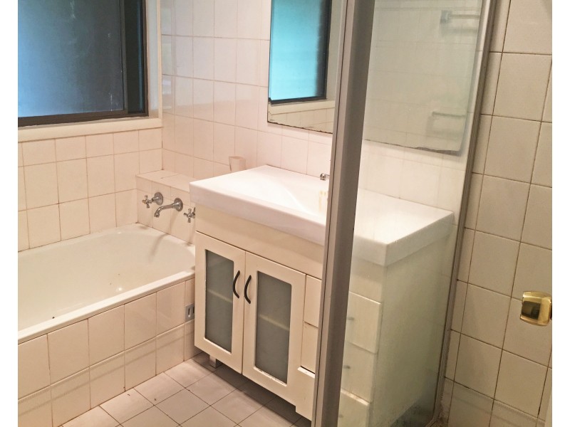 20 Parkinson St, Kings Langley NSW 2147