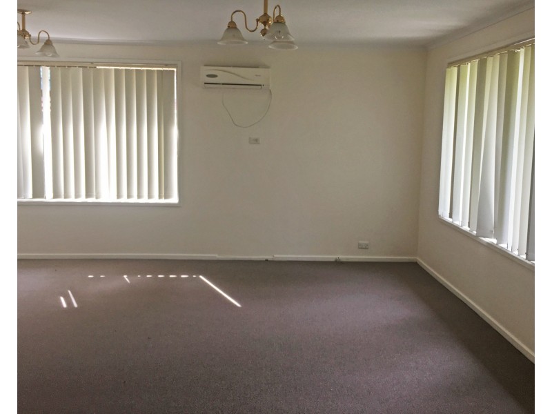 20 Parkinson St, Kings Langley NSW 2147